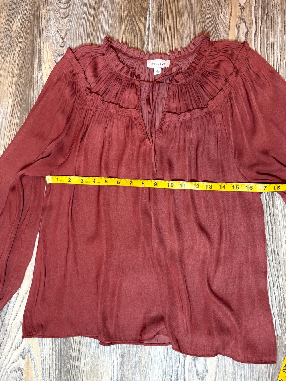 EVEREVE Pleated Neck Tie Front Blouse Rust Orange Terracotta Peasant Top Medium - Picture 7 of 8